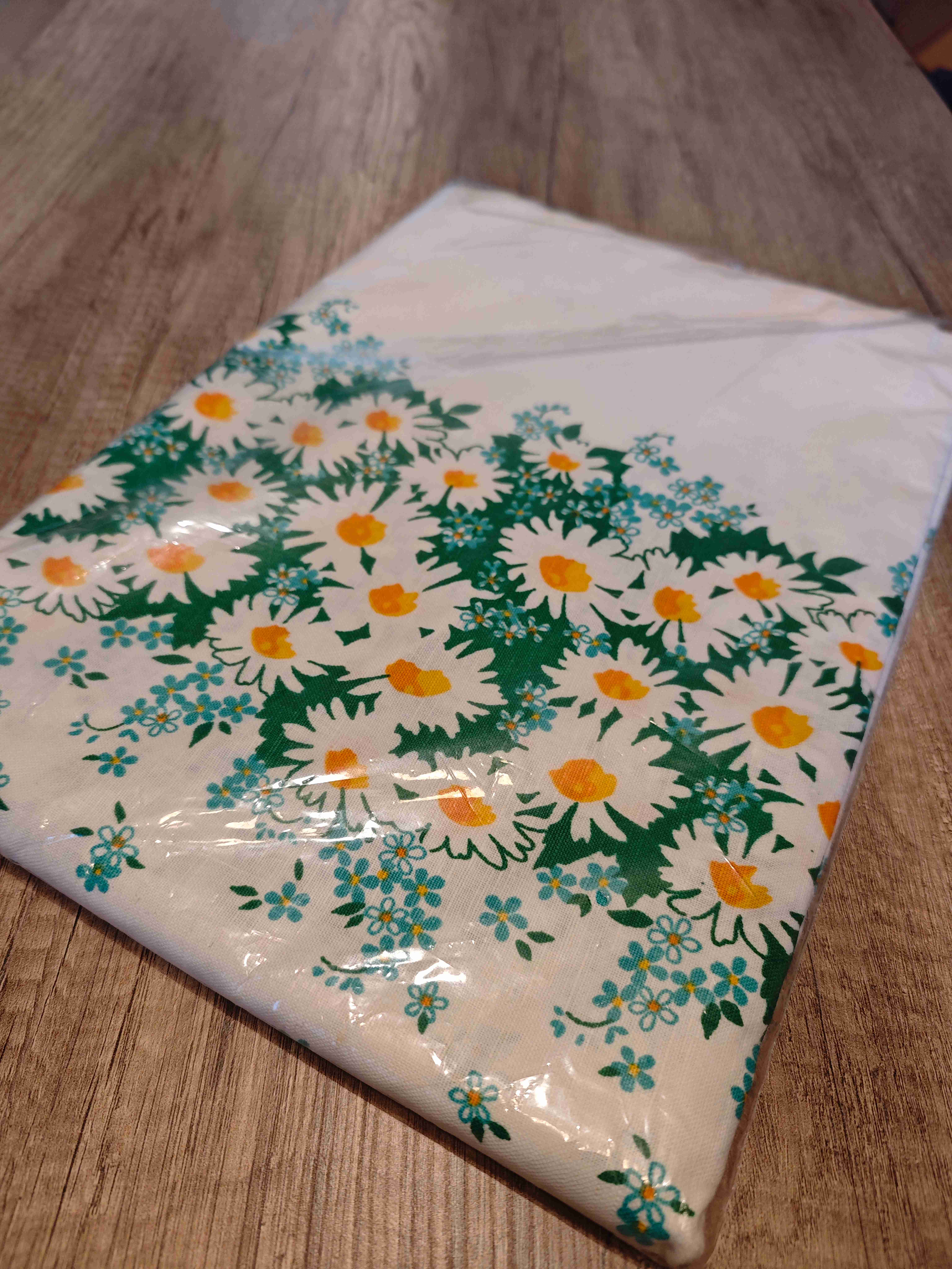 Lininė paklodė 145x210 cm.