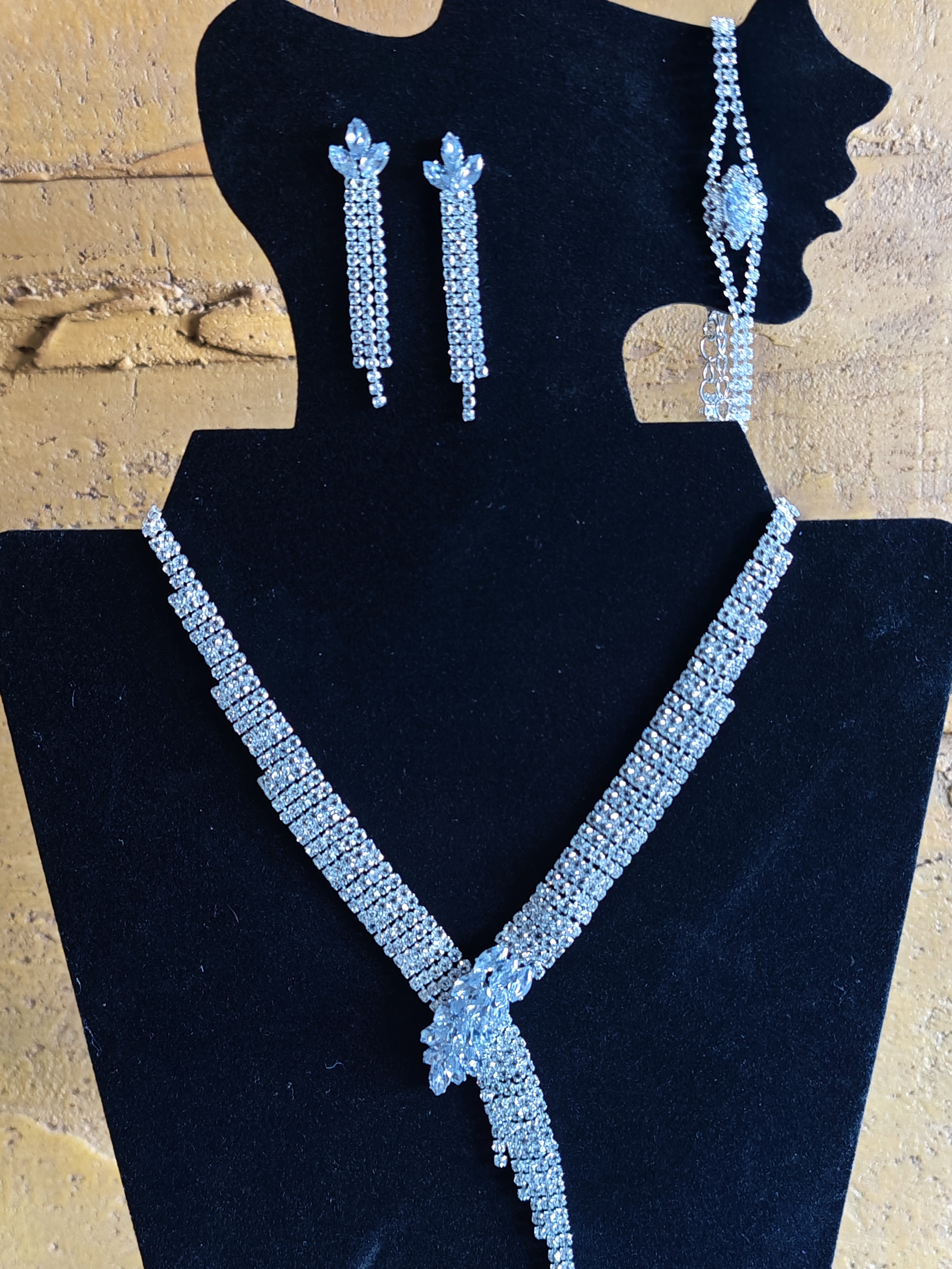 Prabangus papuošalų rinkinys, sidabro spalvos