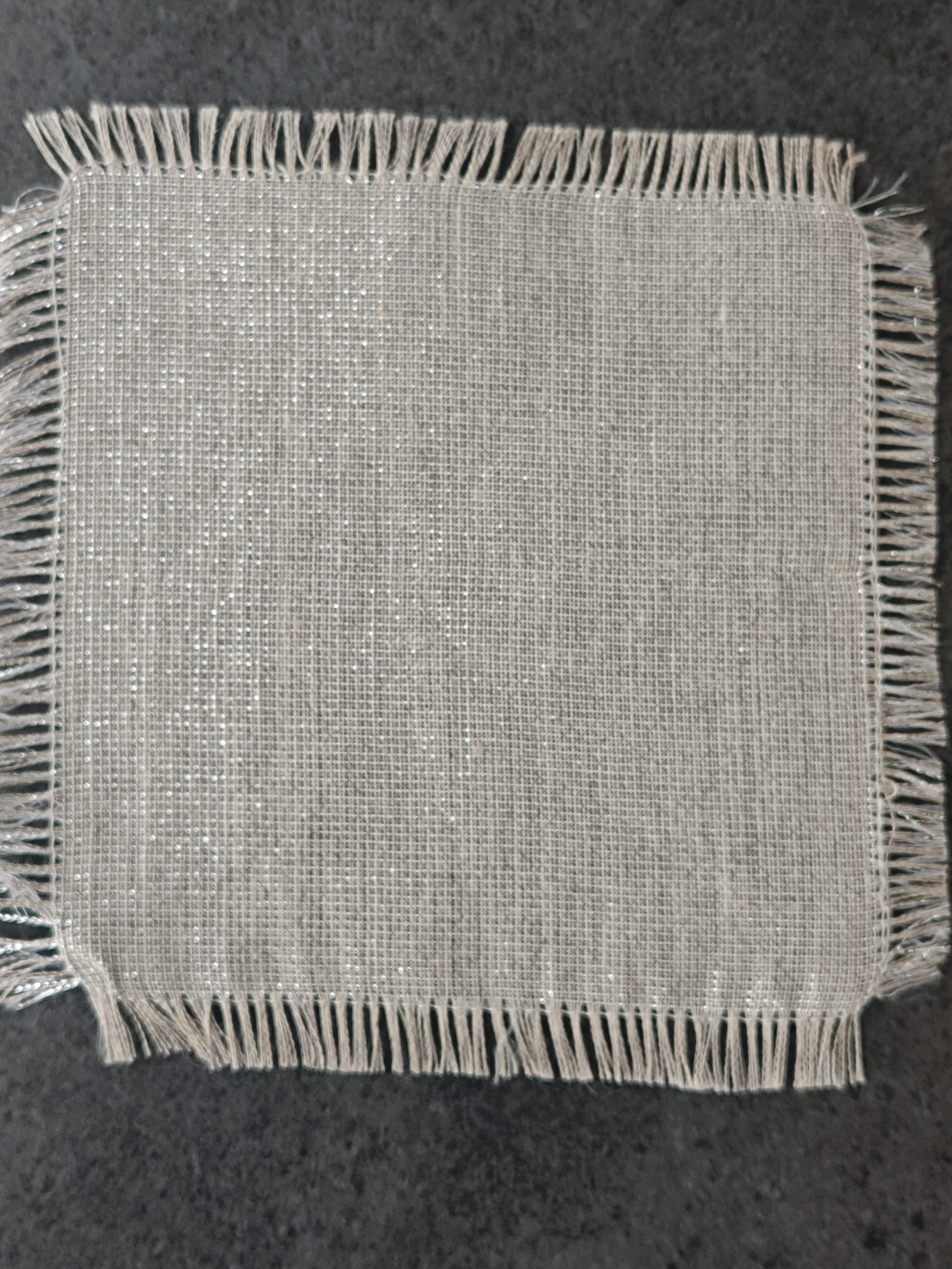 Dekoratyvinė staltiesėlė