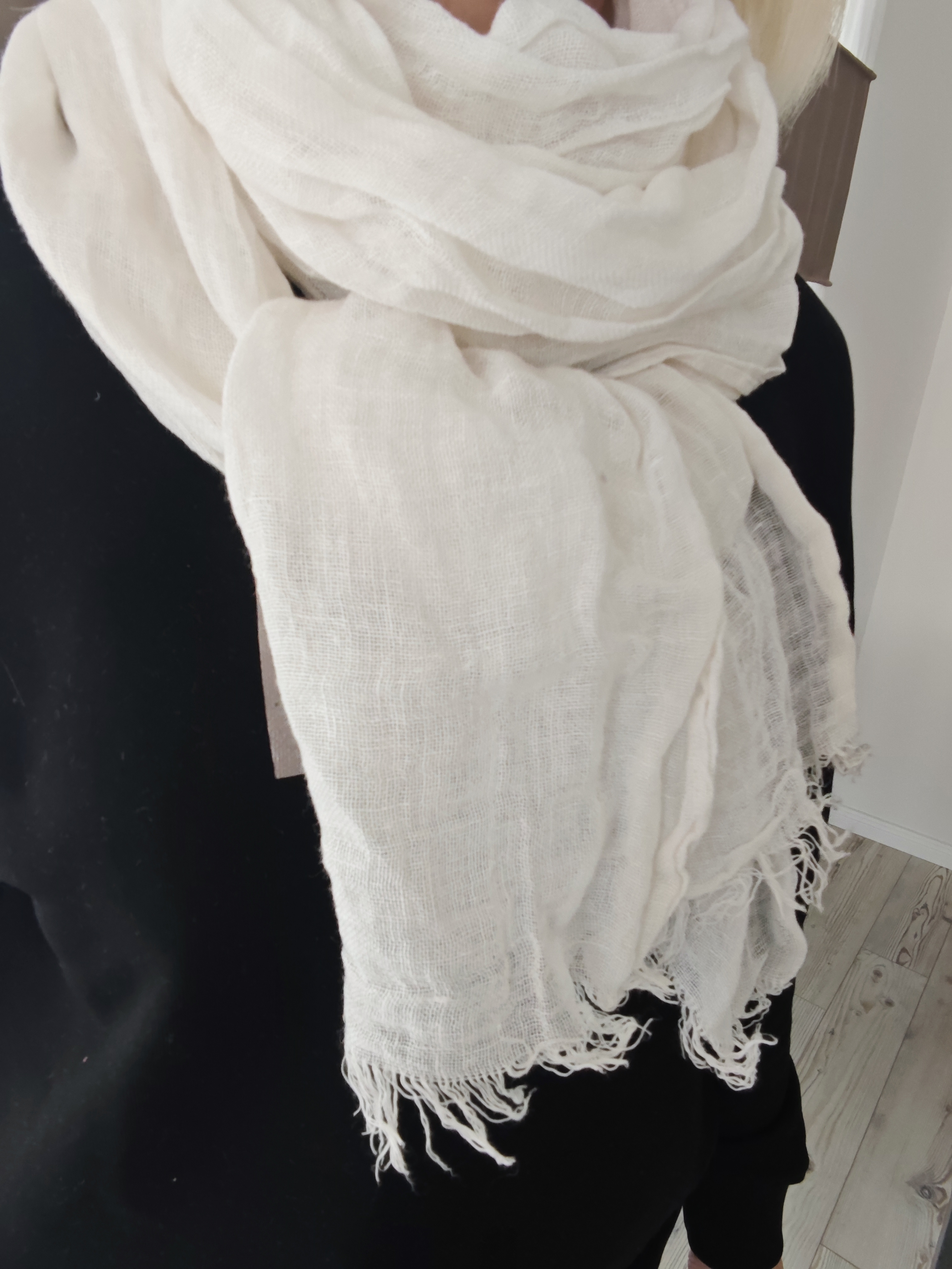 Plonas lininis šalikas