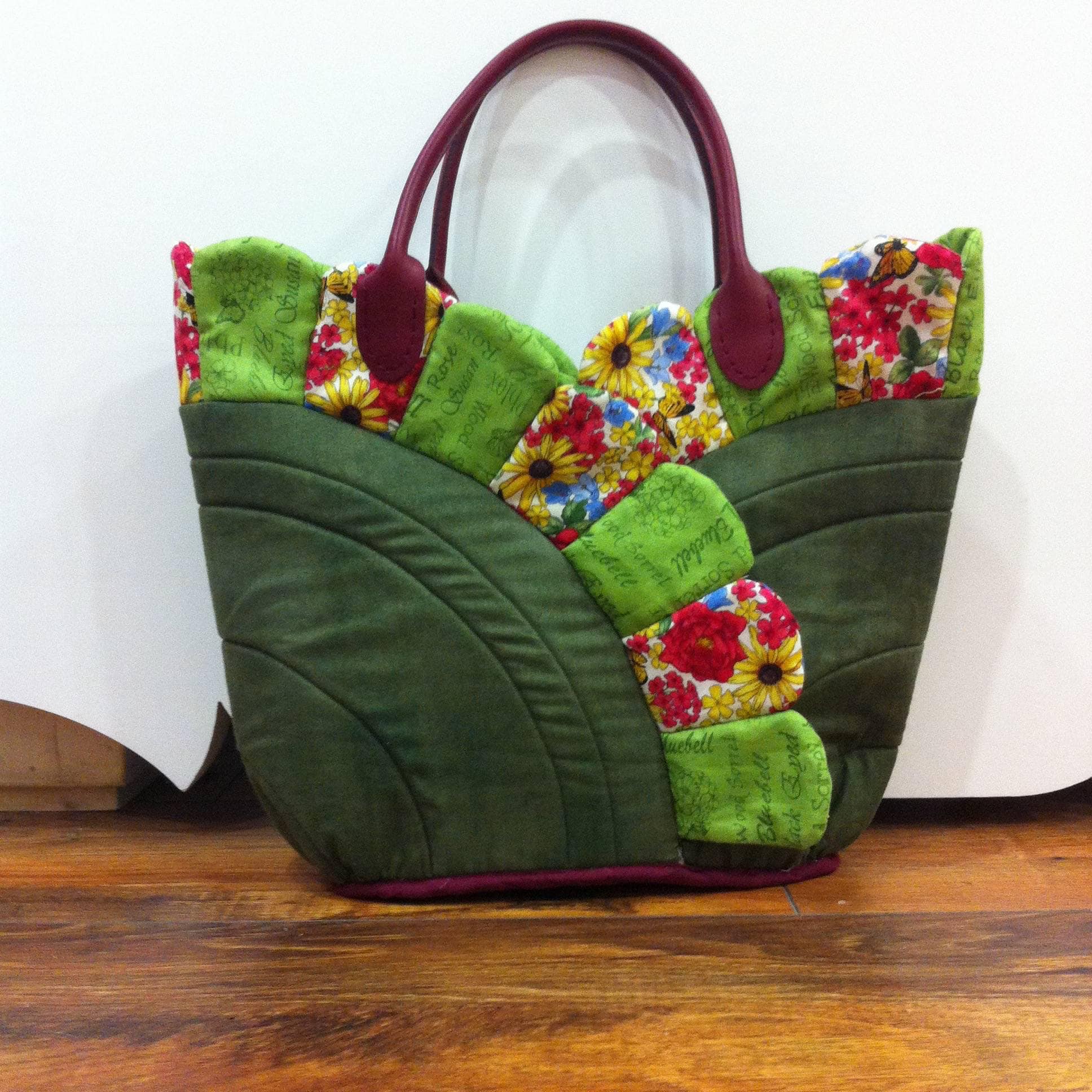 Patrones bolso de pétalos