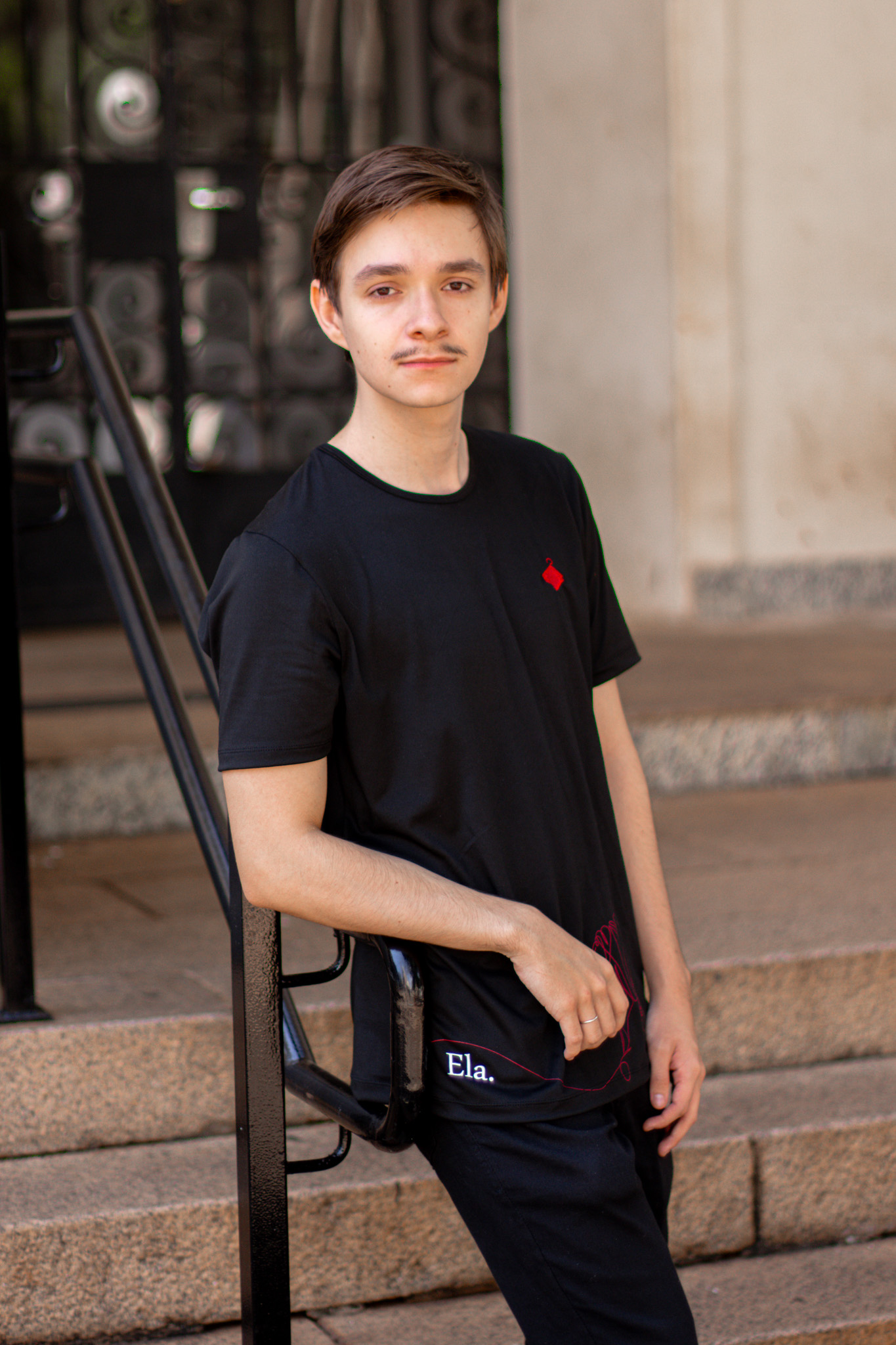 Camiseta Masculina Ela Black