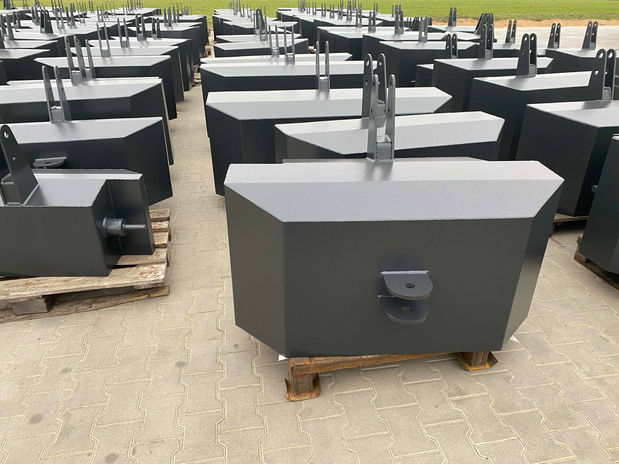 Priekinės pakabos svoriai