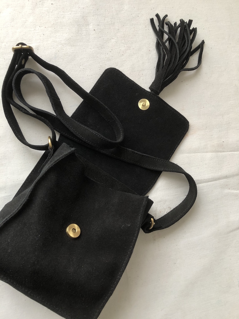 Sac bandoulière en cuir nubuck noir