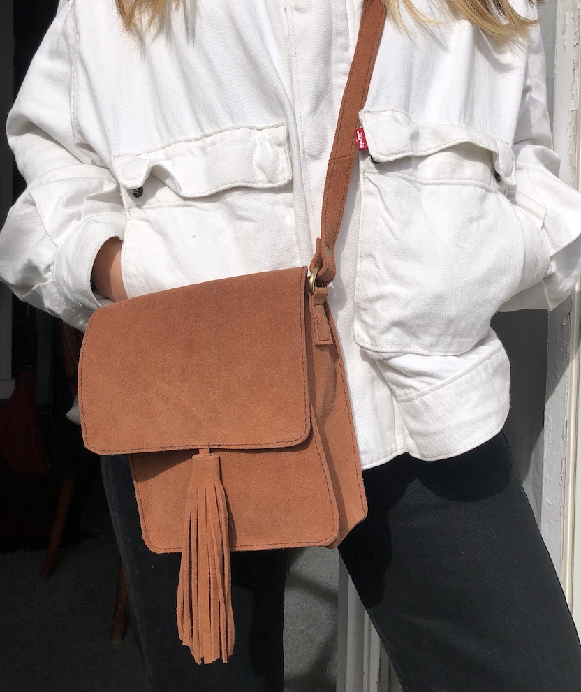 Sac bandoulière en cuir nubuck noisette