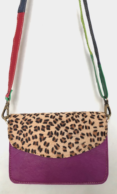 Sac à main réalisé avec des chutes de cuir