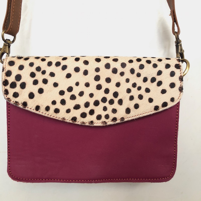 Sac à main réalisé avec des chutes de cuir