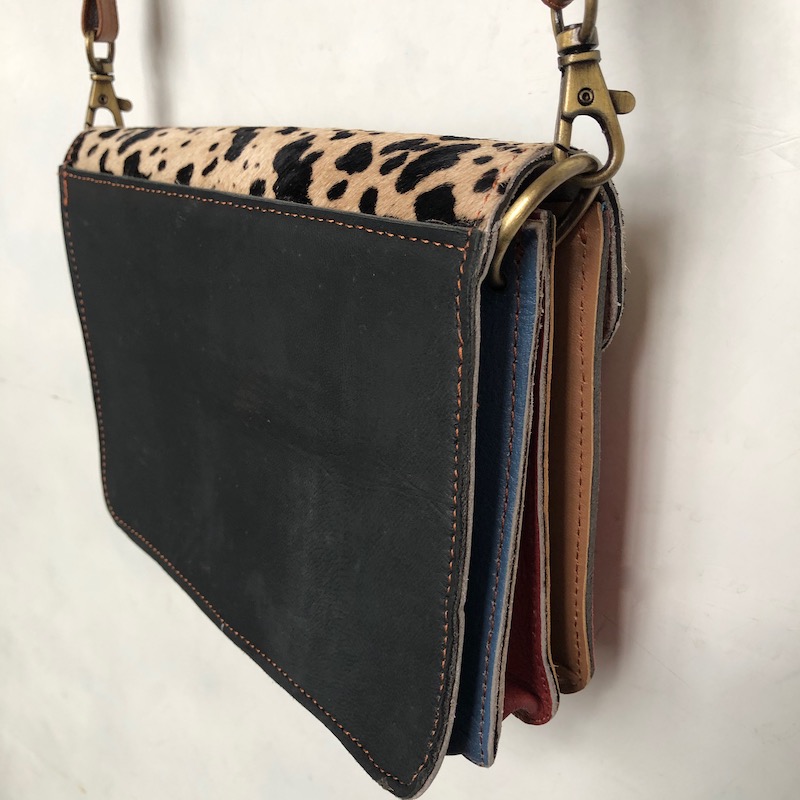 Sac à main réalisé avec des chutes de cuir