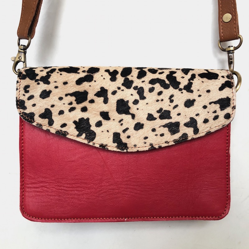 Sac à main réalisé avec des chutes de cuir