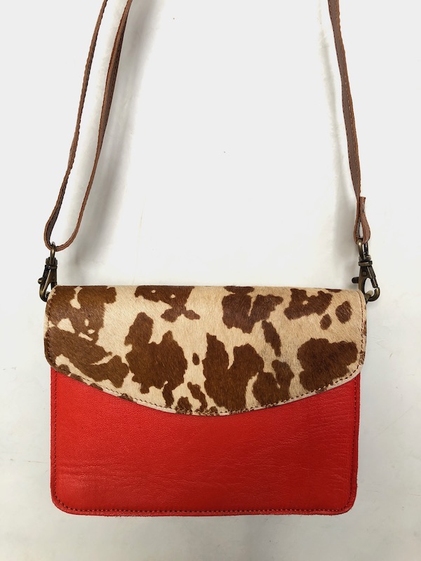 Sac à main réalisé avec des chutes de cuir