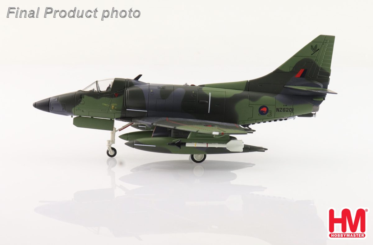 Hobby Master HA1440 Douglas A-4K Skyhawk “Lizard Scheme” NZ6201, 2 Sqn, RNZAF