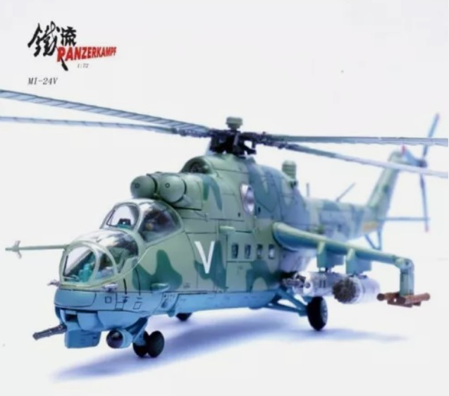 PanzerKampf PAN14005PE MI-24V Hind Attack Helicopter Gunship, Russian Air Force, Kyiv 2022