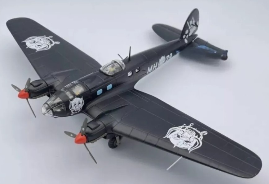 Corgi CC33719 Motörhead Heinkel He III - 'Bomber' - 1/72 Scale aircraft