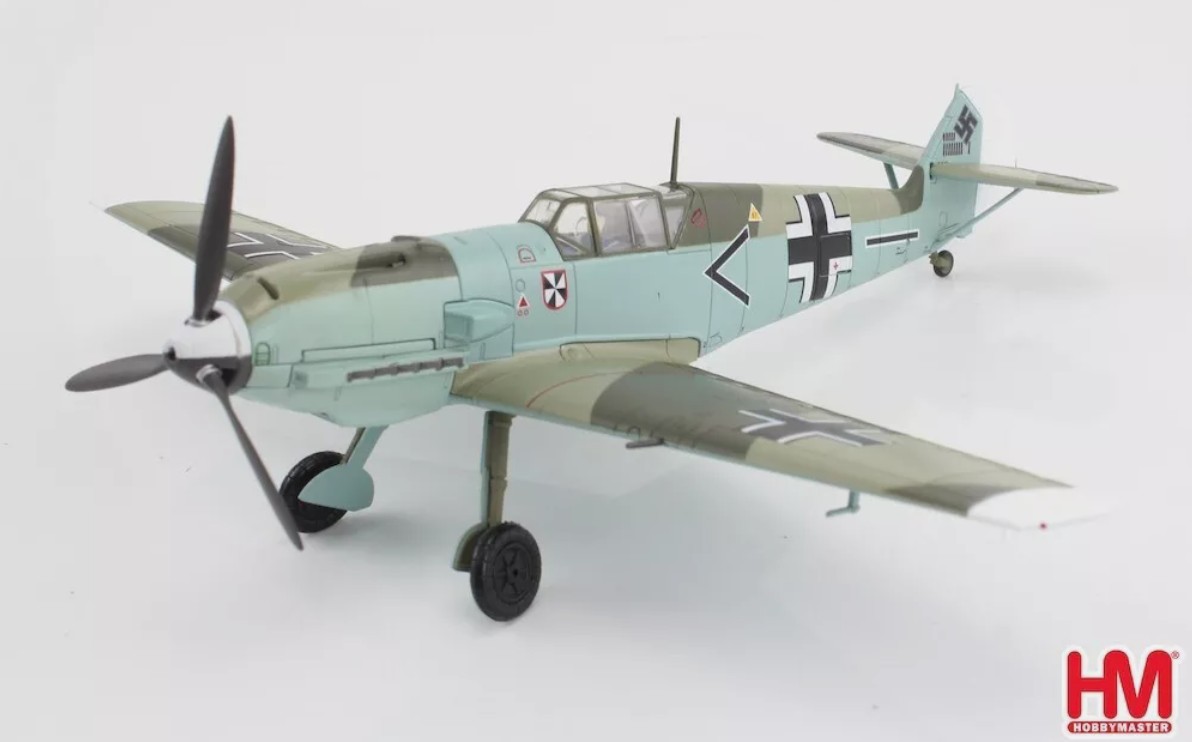 Hobby Master HA8722 BF 109E-4 Franz von Werra Sept 1940 "The One That Got Away"