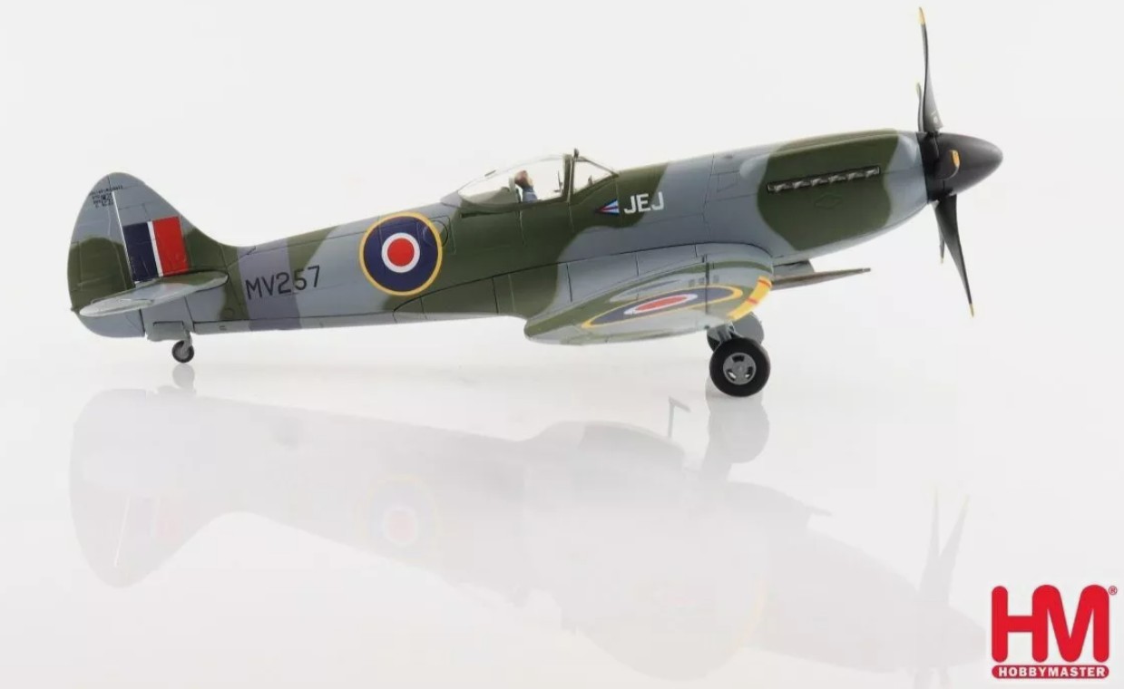Hobby Master HA7114 - Spitfire XIV MV257, Group Capt. J. E. Johnsson, No 125 Wing, Denmark, June 1945