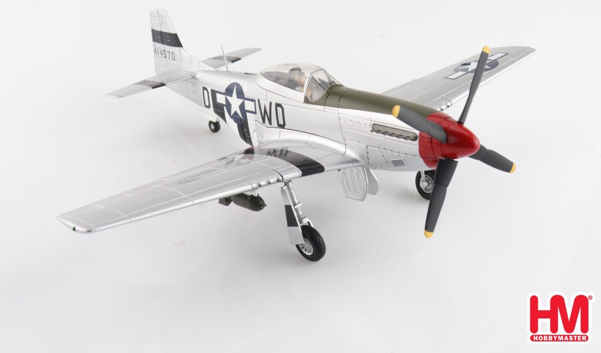 Hobby Master HA7750 P-51D Mustang 335 FS/4 FG “Captain Ted Lines”