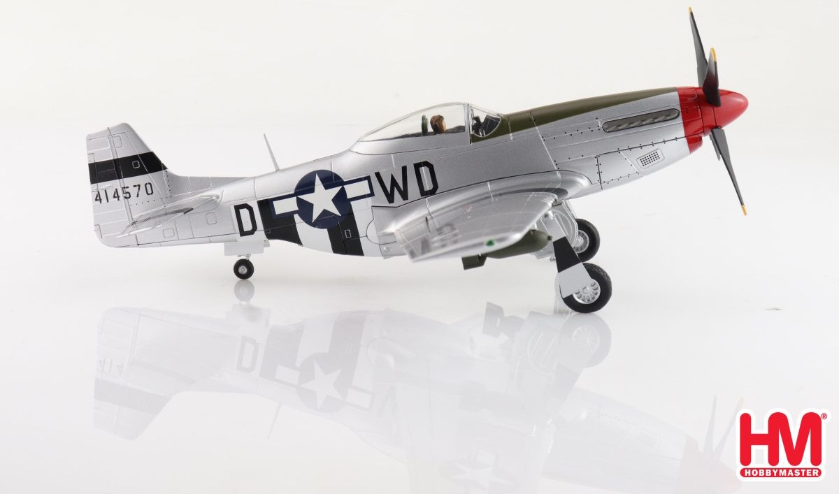 Hobby Master HA7750 P-51D Mustang 335 FS/4 FG “Captain Ted Lines”