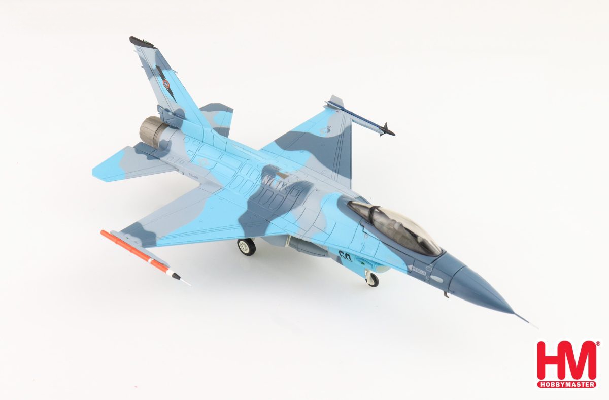 Hobby Master HA38018 Lockheed F-16A “NSAWC Adversary” 920409/60, US Navy, 2006 to 2008