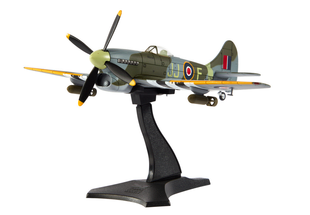 SM4009 SkyMax Hawker Tempest Mk.V EJ762, F/Lt. David C. Fairbanks, 274 Sqn. 1944