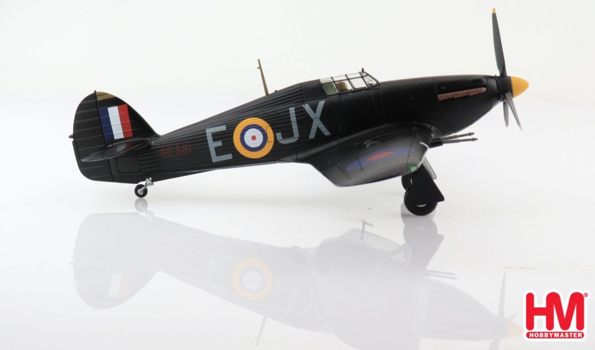 Hobby Master HA8653  Hawker Hurricane IIc BE581, F/Lt Karel M Kuttlelwasher, No.1 Sqn., Tangmere 1942  (RRP £94.99)