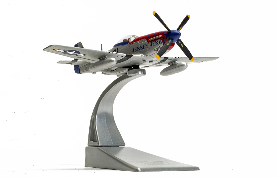 Corgi AA27708  North American P-51D Mustang 'Jersey Jerk' - USAAF 9th Air Force -   Major Donald Strait