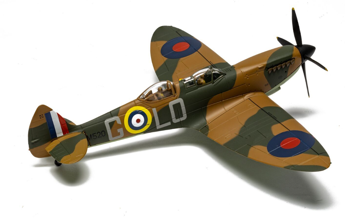 Corgi AA29203 Supermarine Spitfire T9 - SM520 - Spitfires.com - Goodwood Aerodrome - (RRP £59.99)