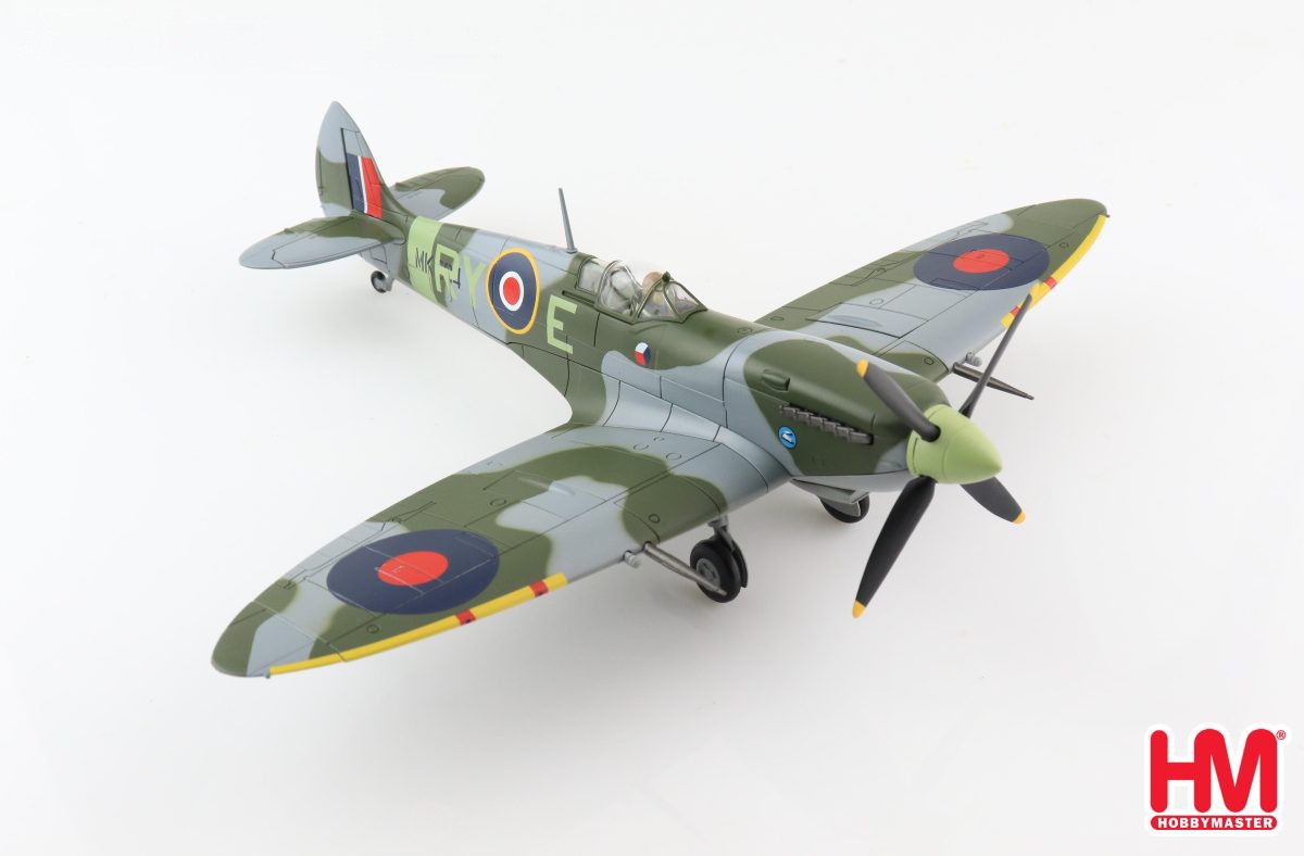 Hobby Master HA8325 Spitfire Mk.IXc MK694, flown by F/Lt. Jaroslav Dobrovolny, 313 Sqn., October 1944