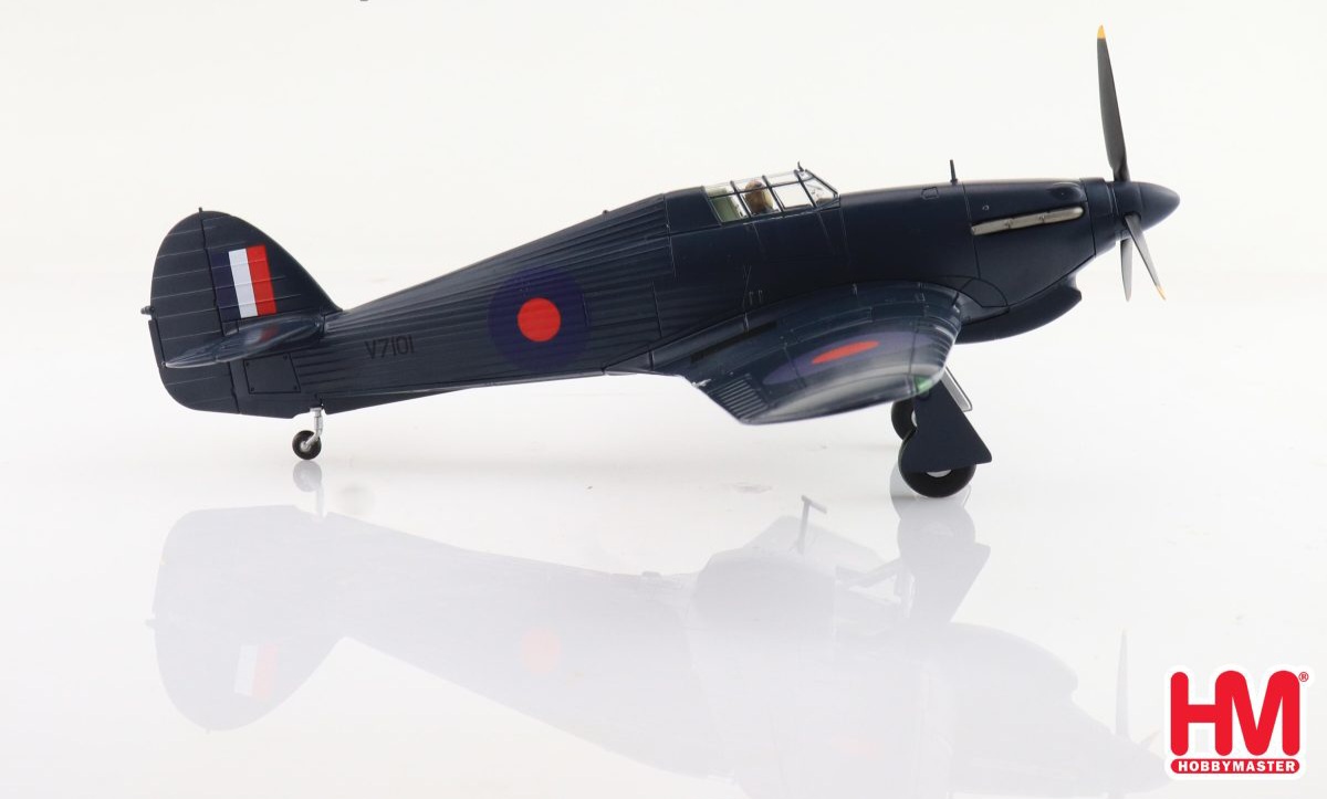 Hobby Master HA8614 Hawker Hurricane MK. Ia V7101, F/Lt George Burges, No. 69 Squadron, RAF,  Malta, May-June 1941 (RRP £95.99)