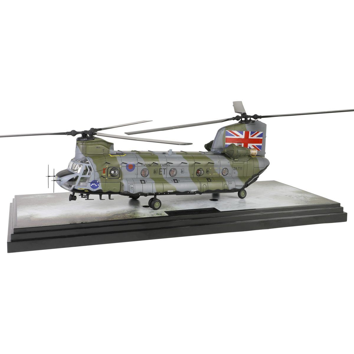 Forces of Valor FOV821003A - Boeing Chinook HC Mk1 Helicopter Royal Air Force, No.7 Squadron, “Britforleb Task Force", Lebanon 1984 Price: £63.99 - Free UK P&P (RRP £69.99)