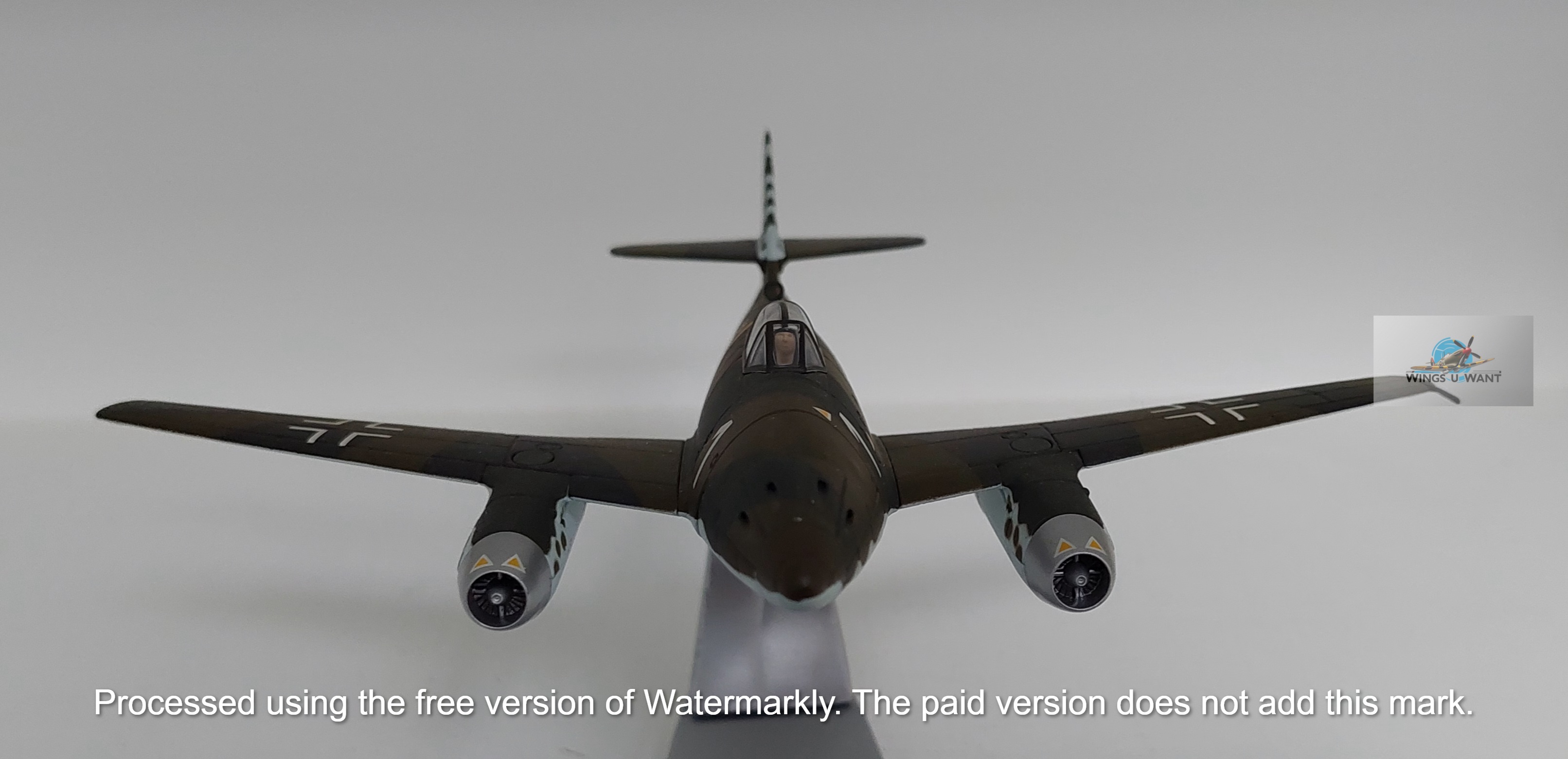 Corgi AA35707  Messerschmitt Me 262A, Luftwaffe Kommando Nowotny, "White 1", Franz Schall, Achmer, Germany, 1944