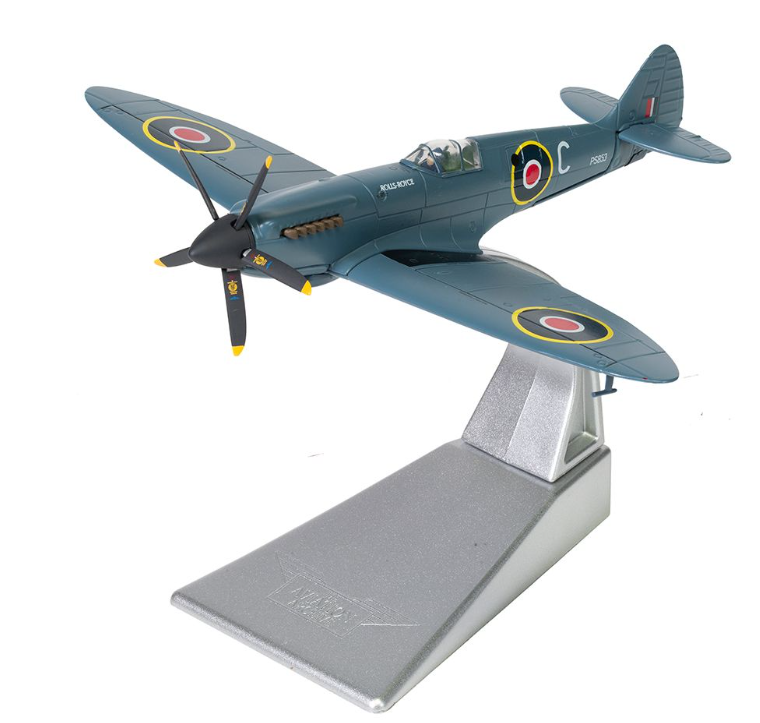 Corgi AA38708  Supermarine Spitfire PR.XIX G-RRGN PS853 Rolls Royce Heritage Hangar