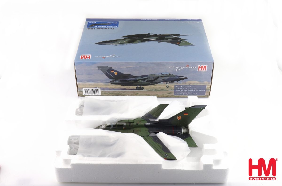 Hobby Master HA6724 Tornado IDS “Holloman AB” 46+04, German AF Flight Training Centre (FlgAusbZLw), 2007 (RRP £102)