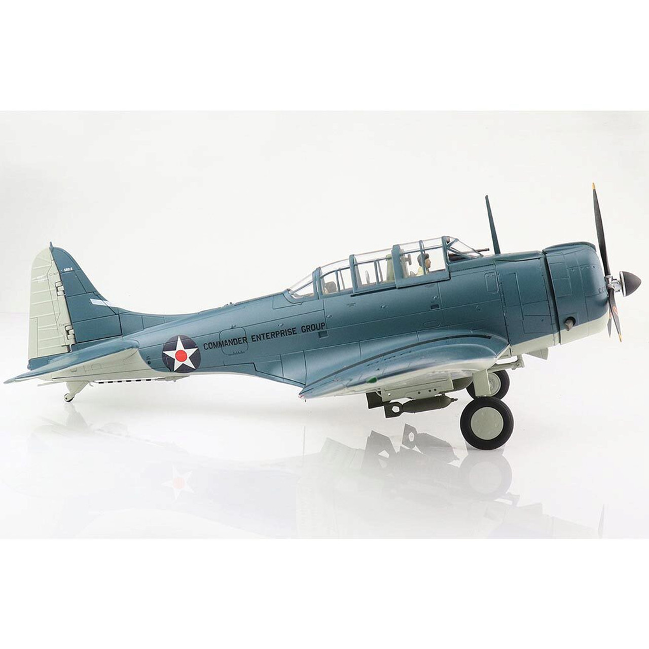 HobbyMaster HA0213 SBD-2 Dauntless "Pearl Harbor" BuNo 2162, flown by LCDR Howard Young, Commander Enterpise Group, 7th Dec 1941