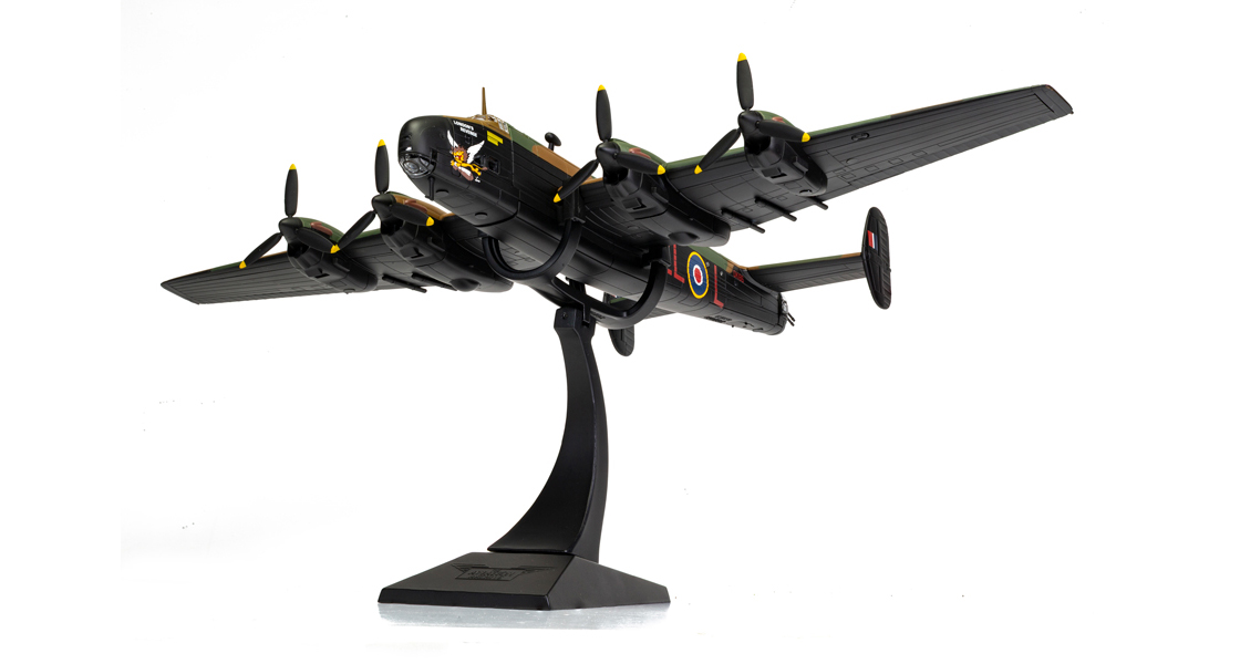 Corgi AA37210 Handley Page Halifax MkV 'London's Revenge / L for Lana' - RCAF No.427 Sqn - RAF Leaming (RRP £189.99)