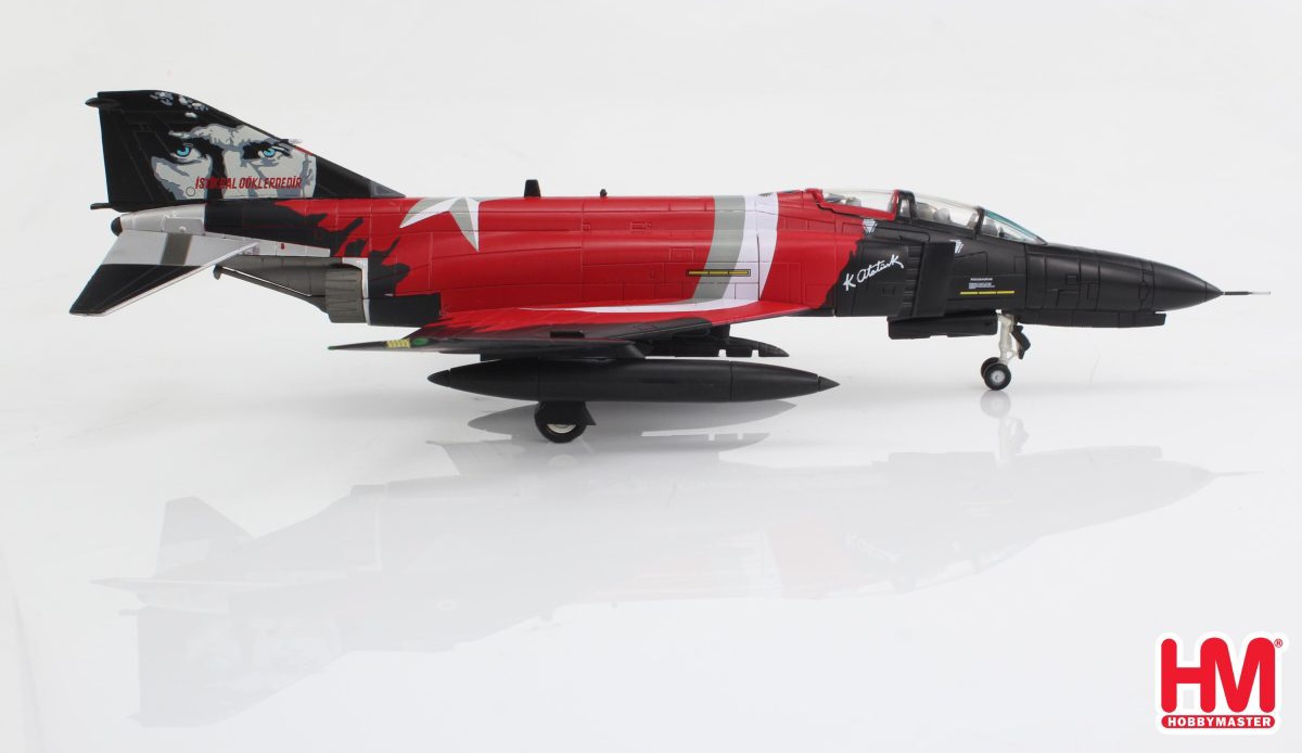 Hobby Master HA19079 Phantom II F-4E "50th Years of Turkish AF" 77-0303, Turkish Air Force, Nov 2024  