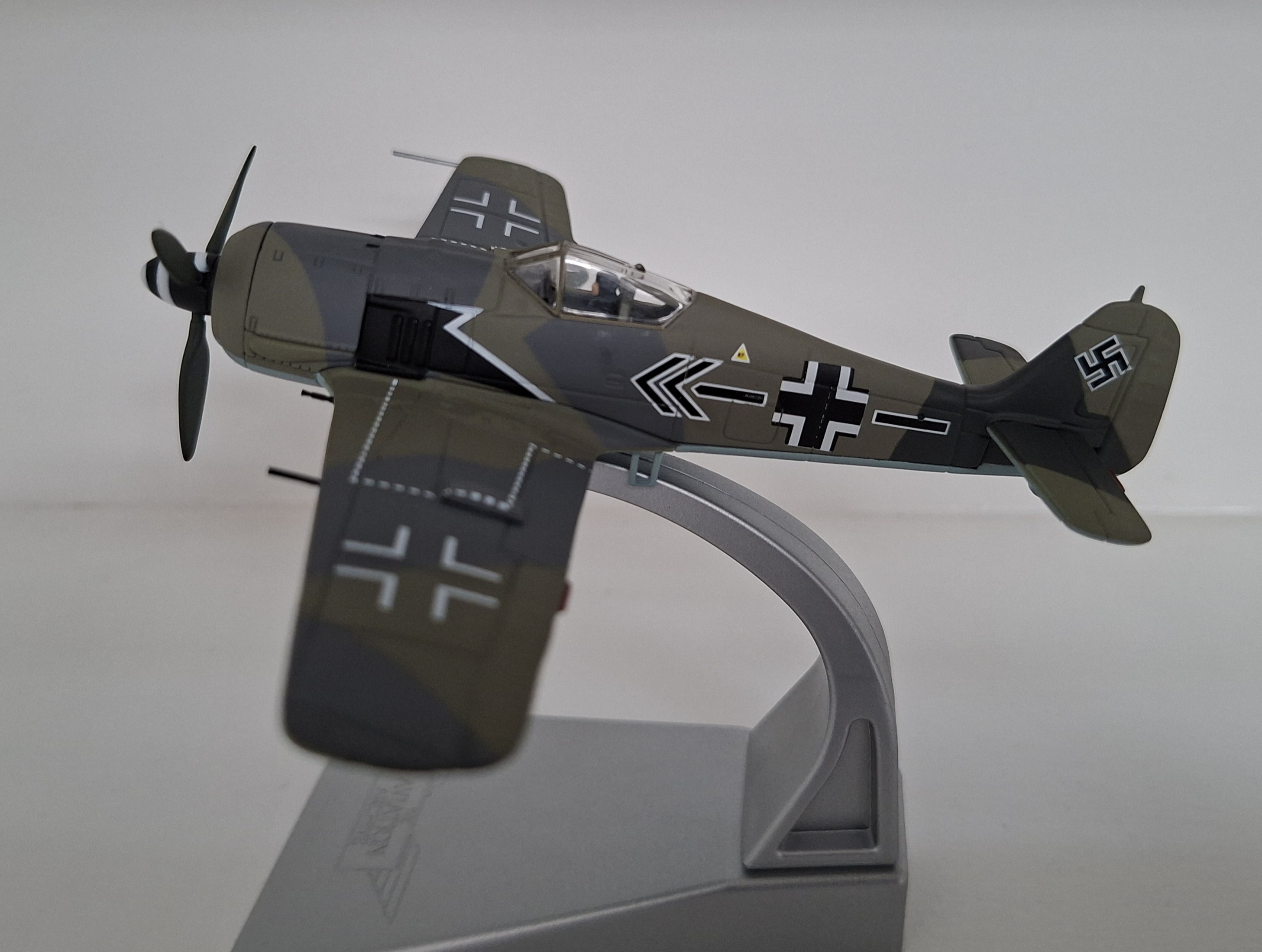 Corgi AA34315 Fw190 A-8,