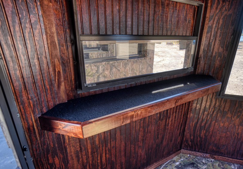 Ranch King 8ft x 8ft Insulated Deer Blind, Rifle Windows, Options: No Legs, 5ft, 8ft,12ft