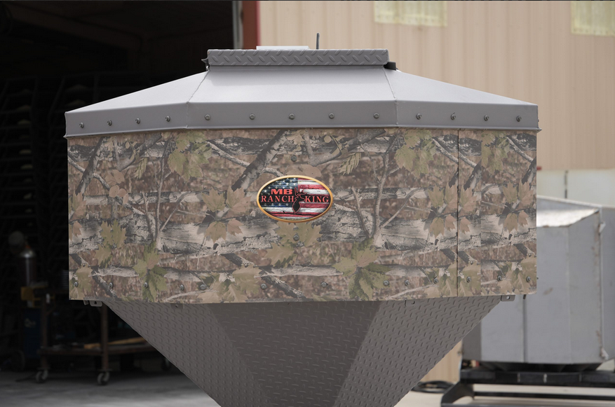 Ranch King Mighty Midget Timed Protein Feeder w/Remote