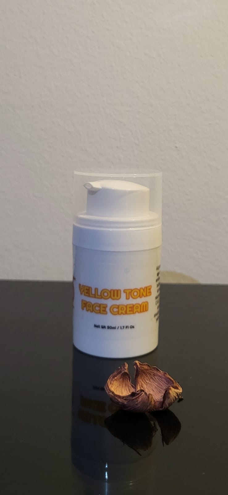 YELLOW TONE FACE CREAM 