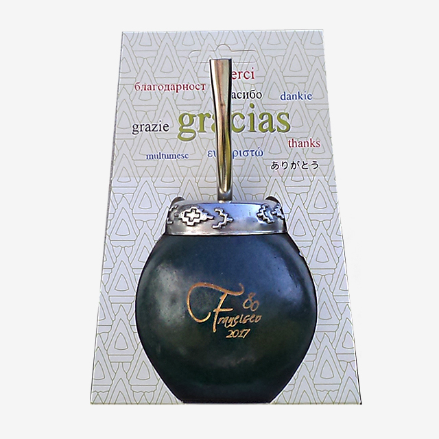 Mate de calabaza familiares virola cincelada