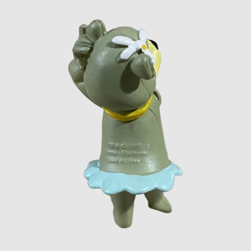 Yogi Bear Show CINDY BEAR Mini Figure Hanna-Barbera 1999