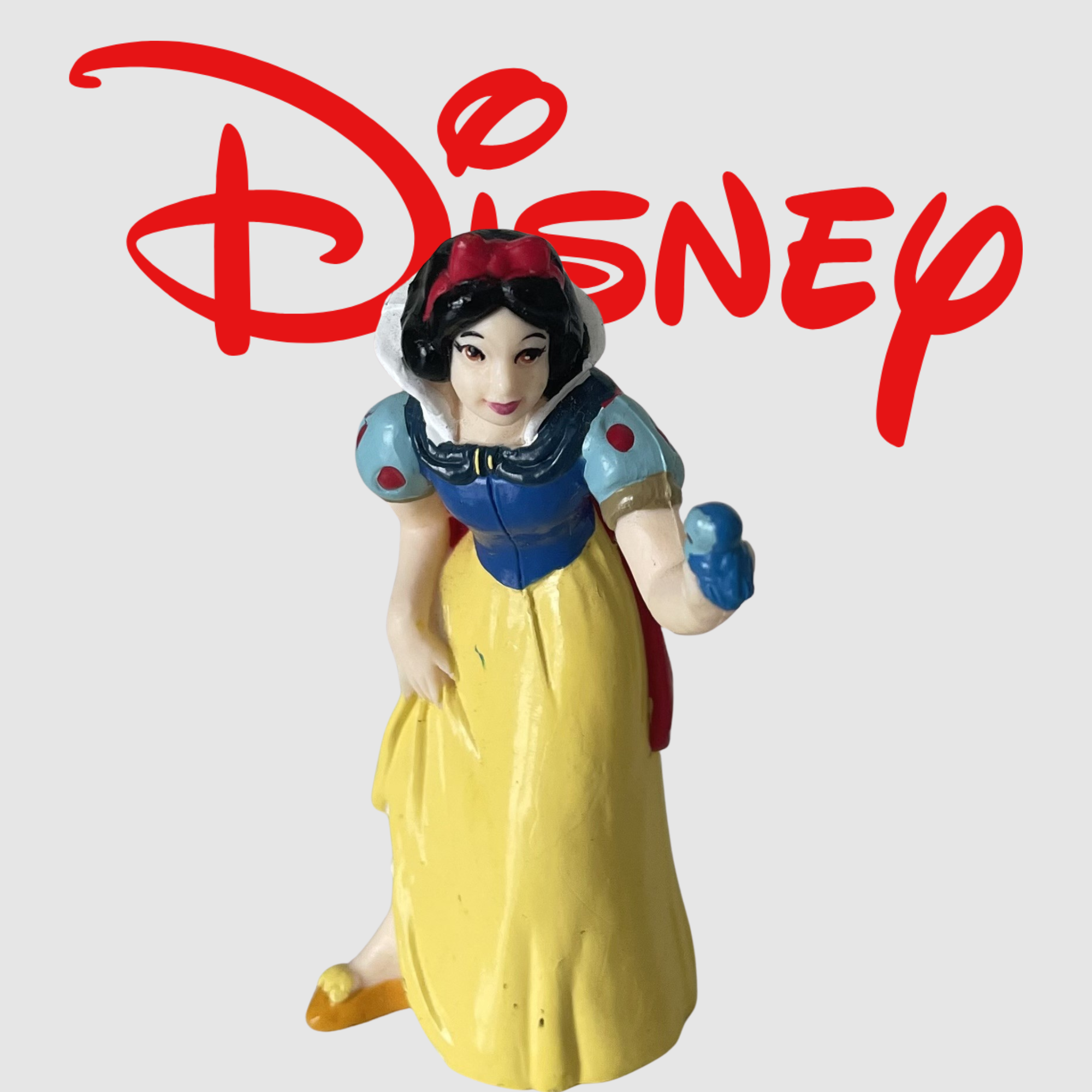 Vintage Disney Store Snow White Mini Figure Series 717