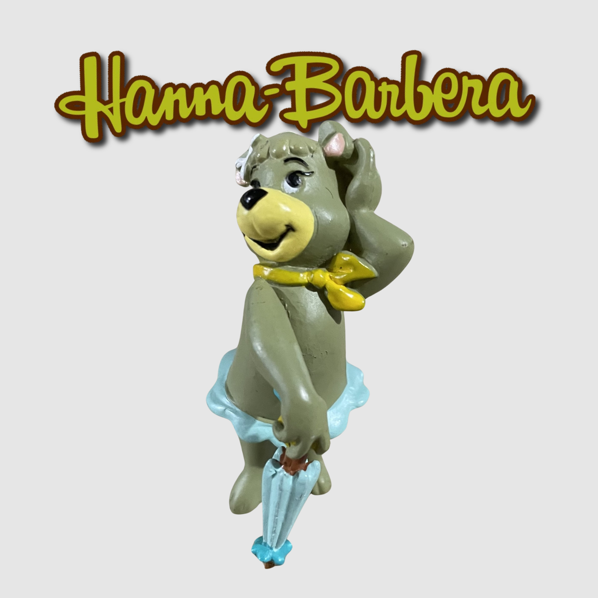 Yogi Bear Show Cindy ミニチュアラグドール　ヨギベア Yogi Bear Show CINDY BEAR Mini Figure Hanna-Barbera 1999 | Vintage