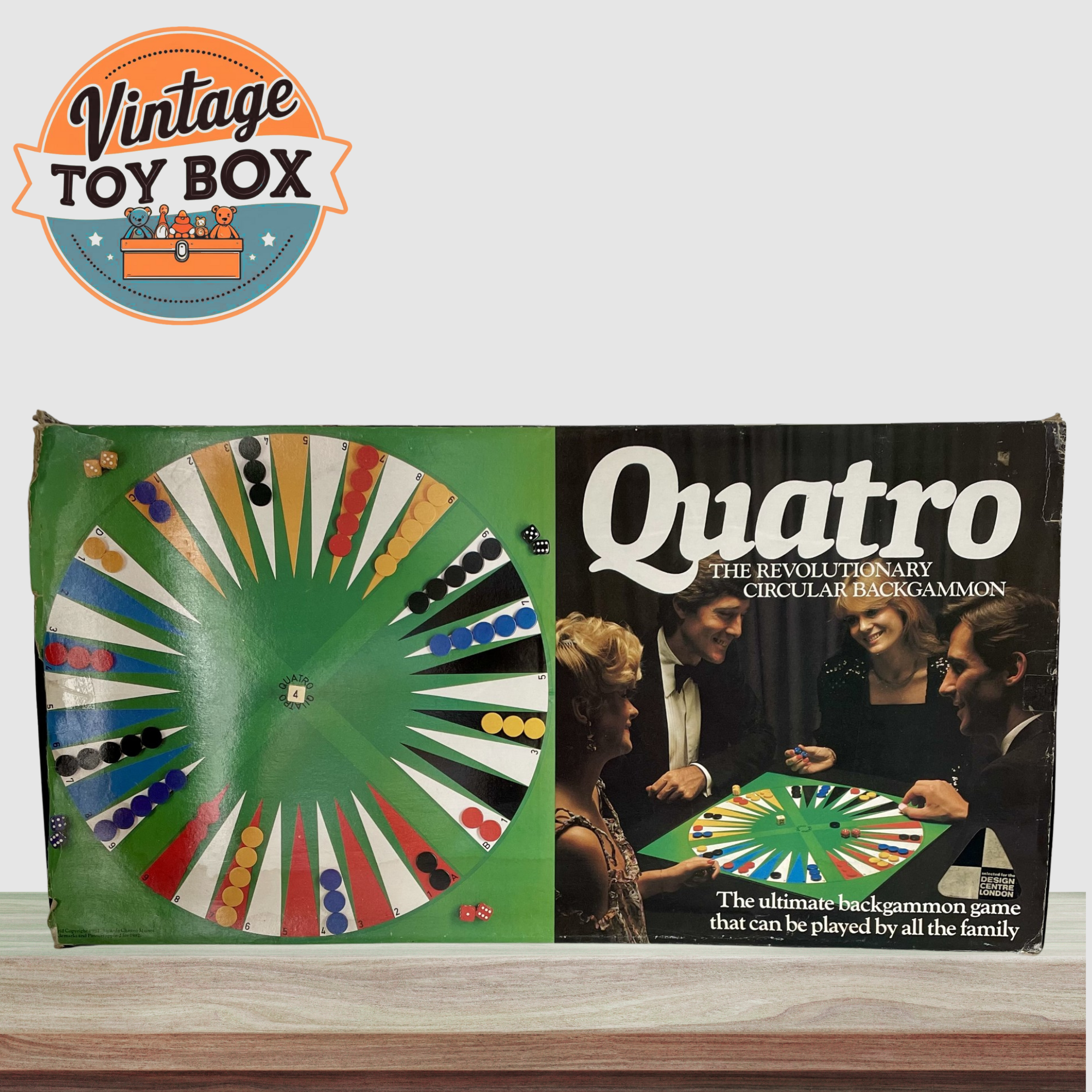 Quatro Circular Backgammon Board game 1982