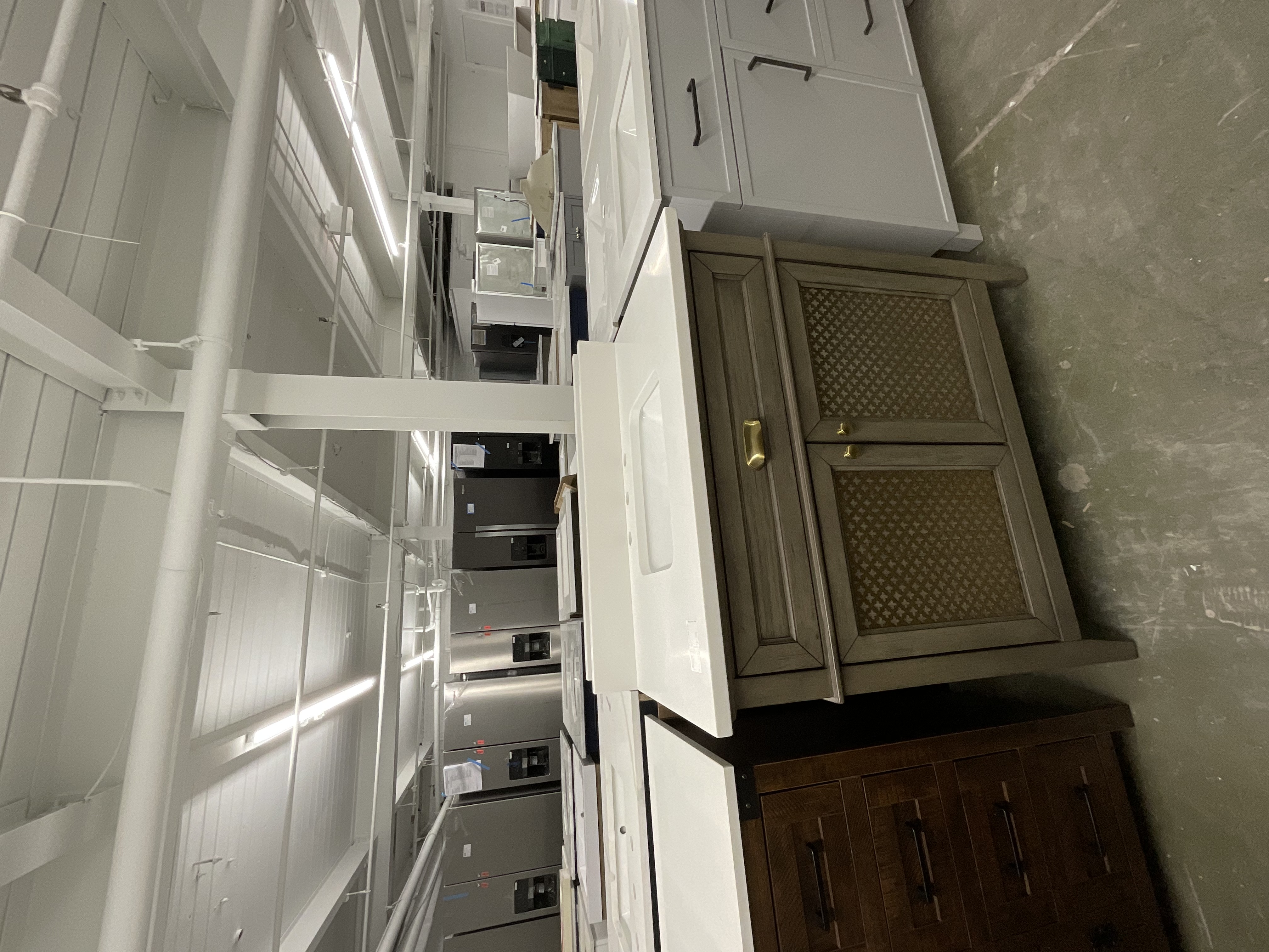 36”x22’’ Vanity with quartz top