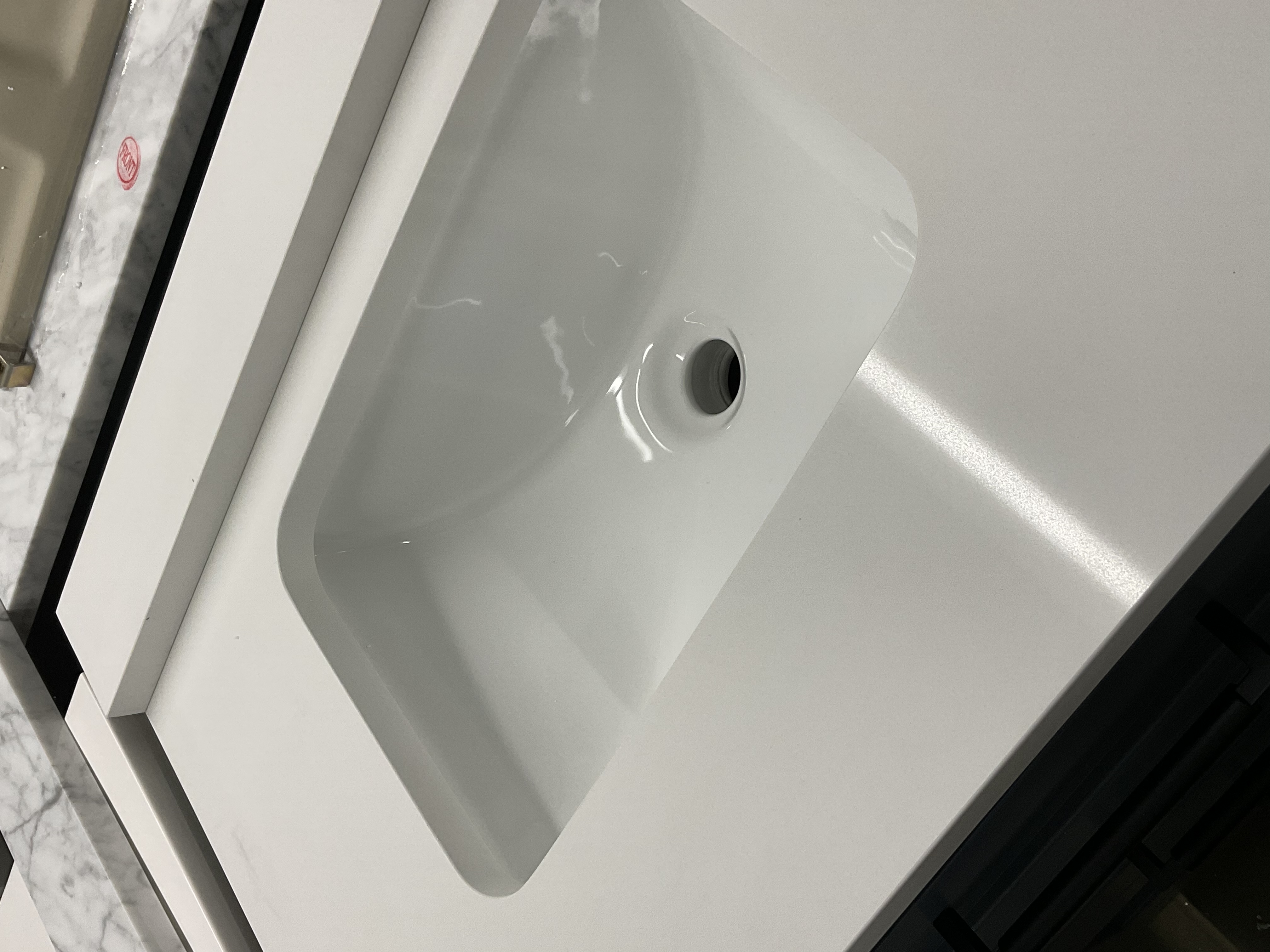 30”x22’’ Vanity with quartz top