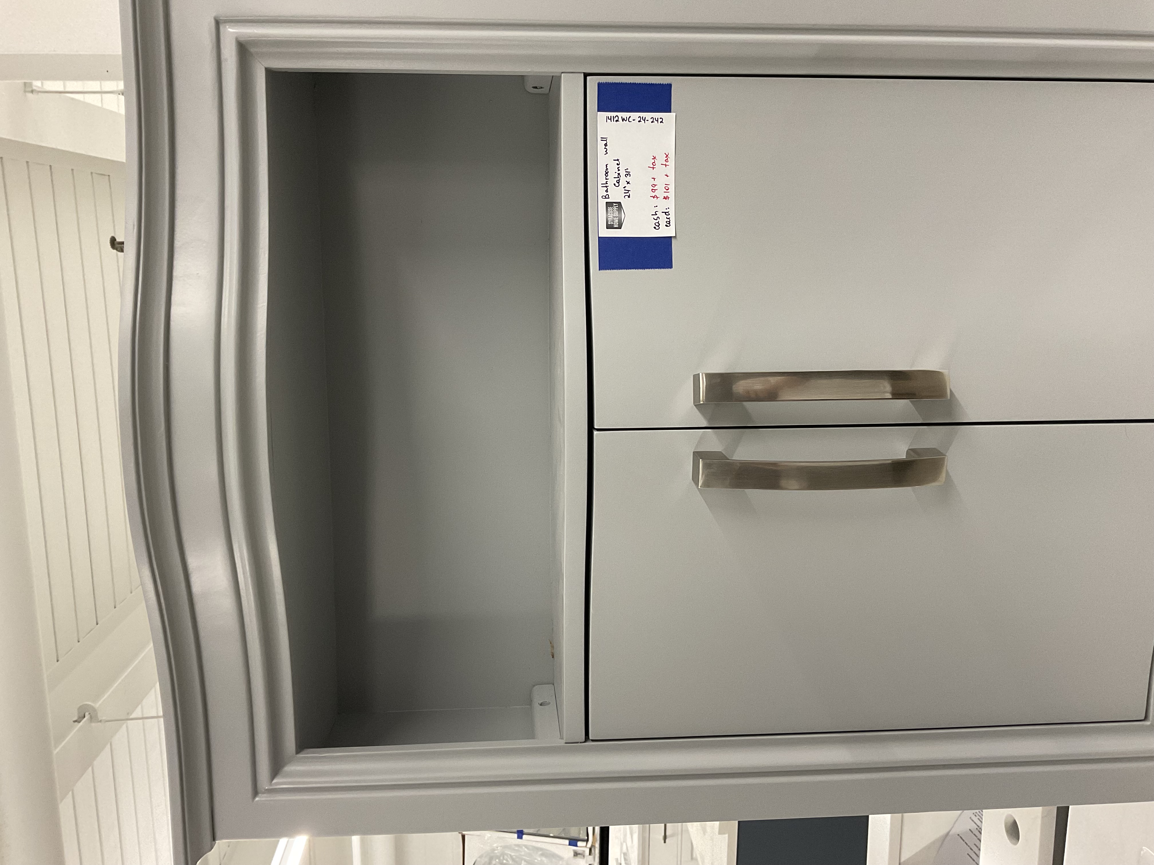 Bathroom wall cabinet 24"x31"