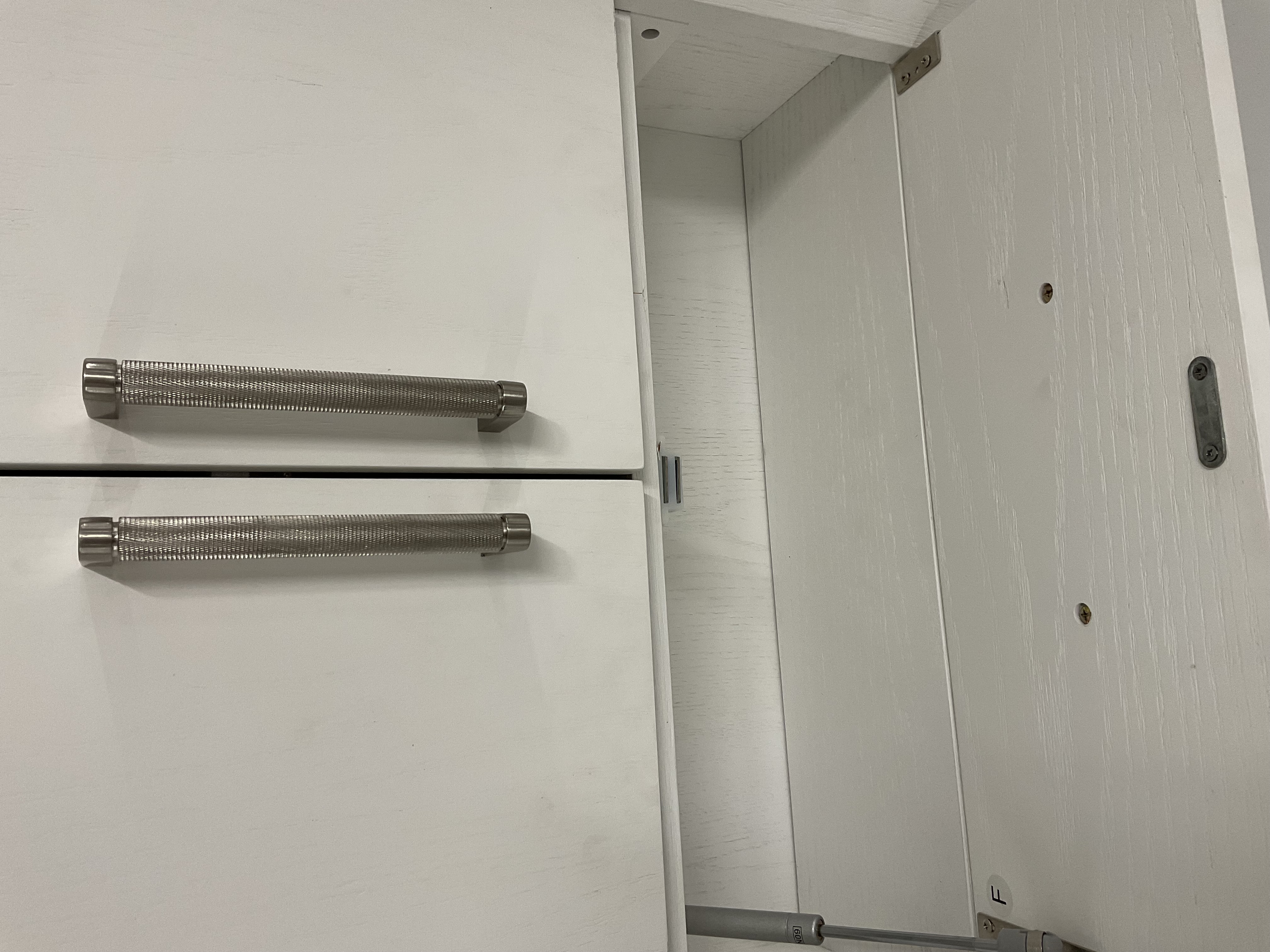 Bathroom wall cabinet 24"x30"