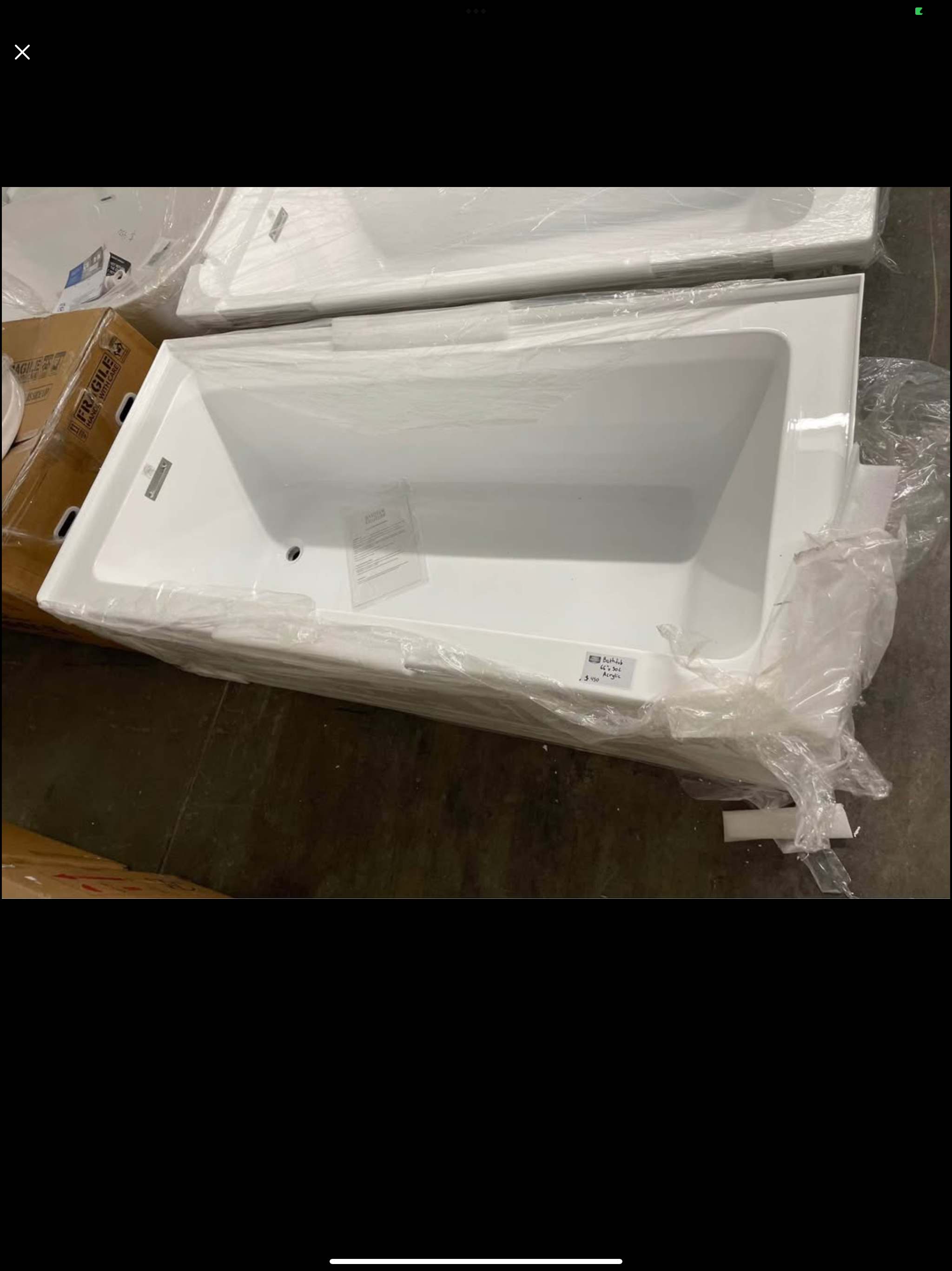 66 in. L x 30 in. W Acrylic Bathtub