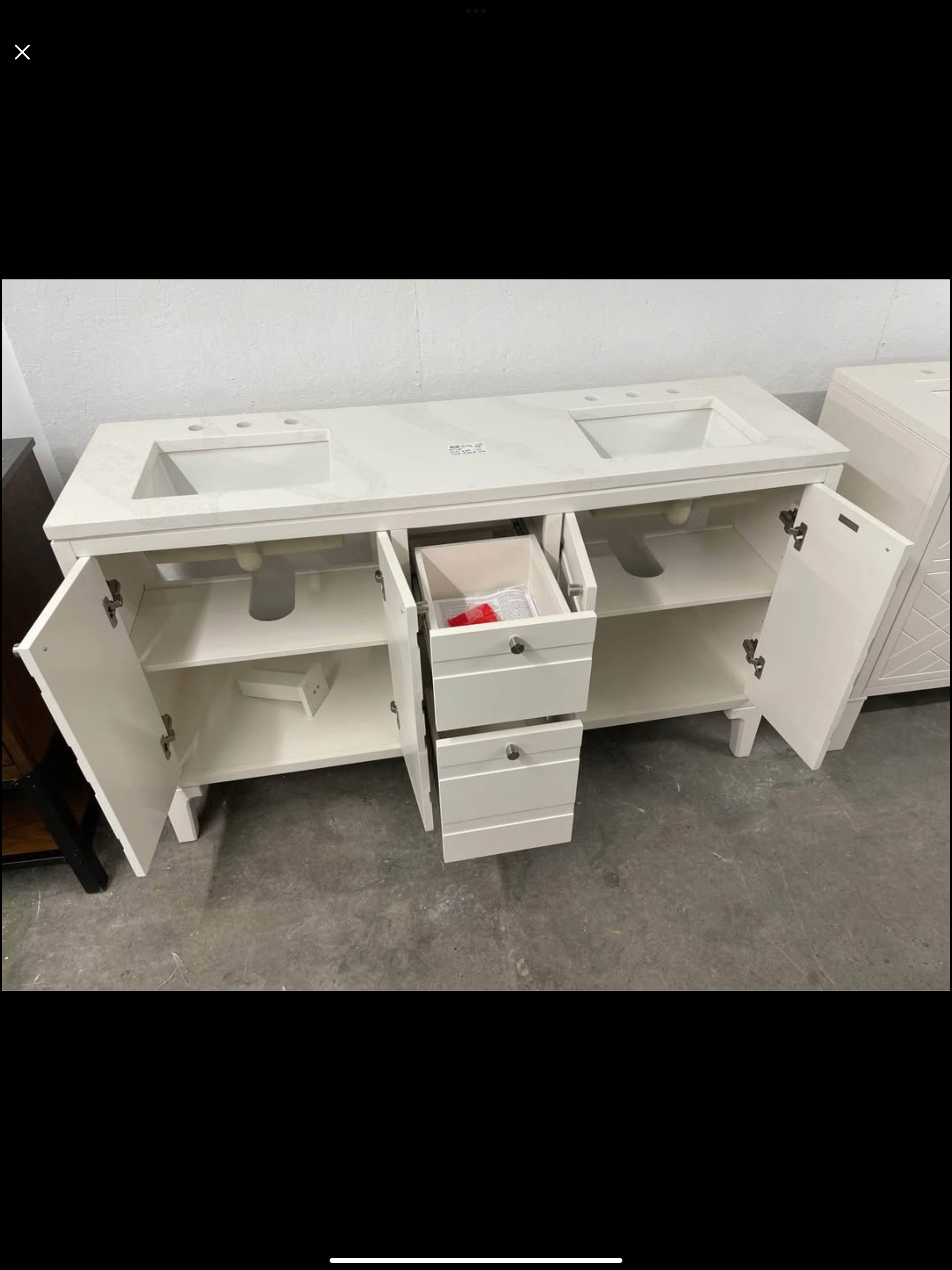 60”x18” vanity with top